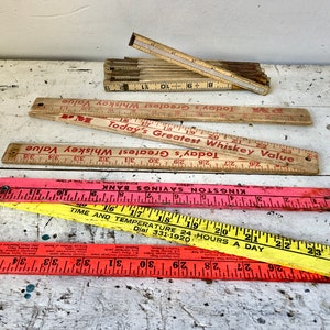 Vintage Measuring Stick, Yellow Carpenter Meter, Zig Zag Ruler, Extension  Rule, Yard Stick, Primitive Tool, Vintage Measure. 