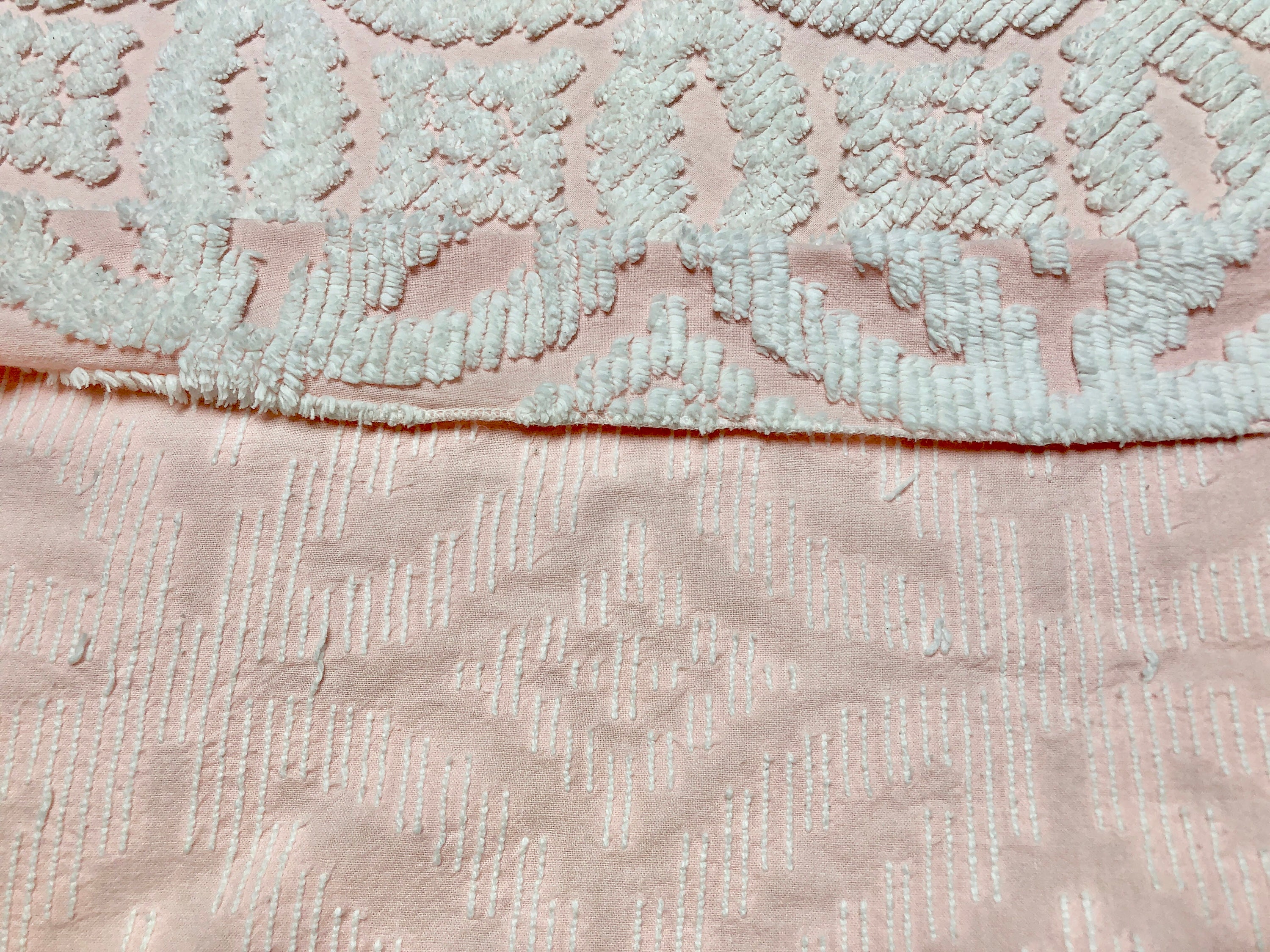 Vintage Pink and White Chenille Bedspread 103x92 Etsy
