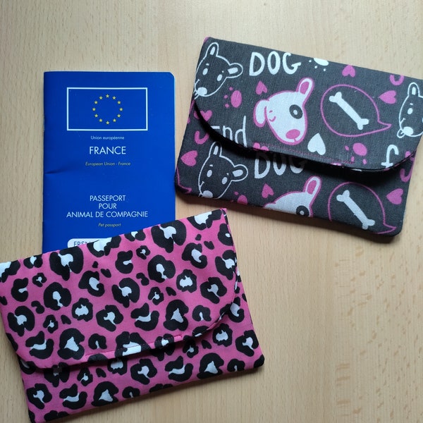 Protège passeport personnalisé / pochette molletonnée protège passeport / pochette personnalisée avec le prénom