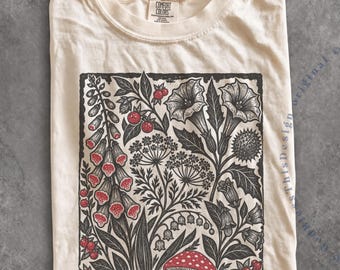 Poisonous Plants Shirt, Botanical Goth Shirt, Dark Academia Botanical Tee, Witchy Plant Shirt, Comfort Colors® Vintage Botanical Tee GBD3038
