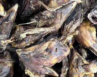 Chicken Head Whole Dehydrated, 25 Pack, Treats Chews Bone