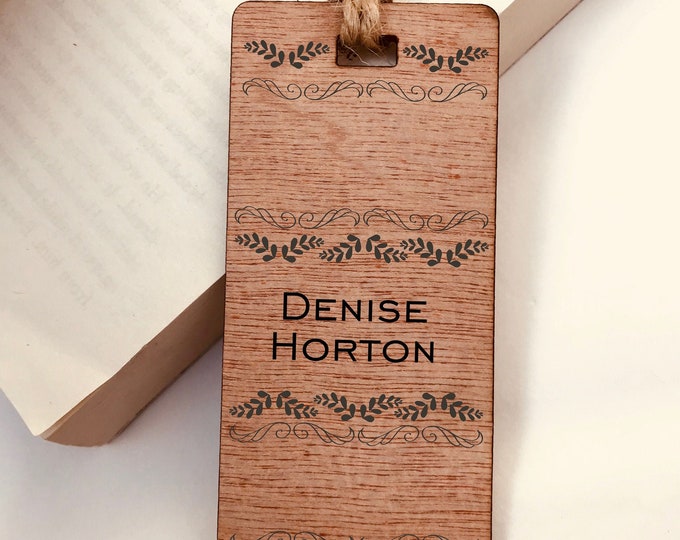 Personalised Wooden Name Engraved Bookmark Autumn Leaves. Family Boy girl Gift - Book lover Boys Girls Gift for the avid reader