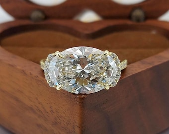5.5ct East West Oval, E / VVS2 Clarity IGI Certified  Lab Diamond Solitaire Engagement Ring Side Round Stones 14k Solid Gold Perfect Gift