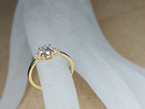 14K Gold Oval Diamond Cluster Engagement Ring – David's House of Diamonds
