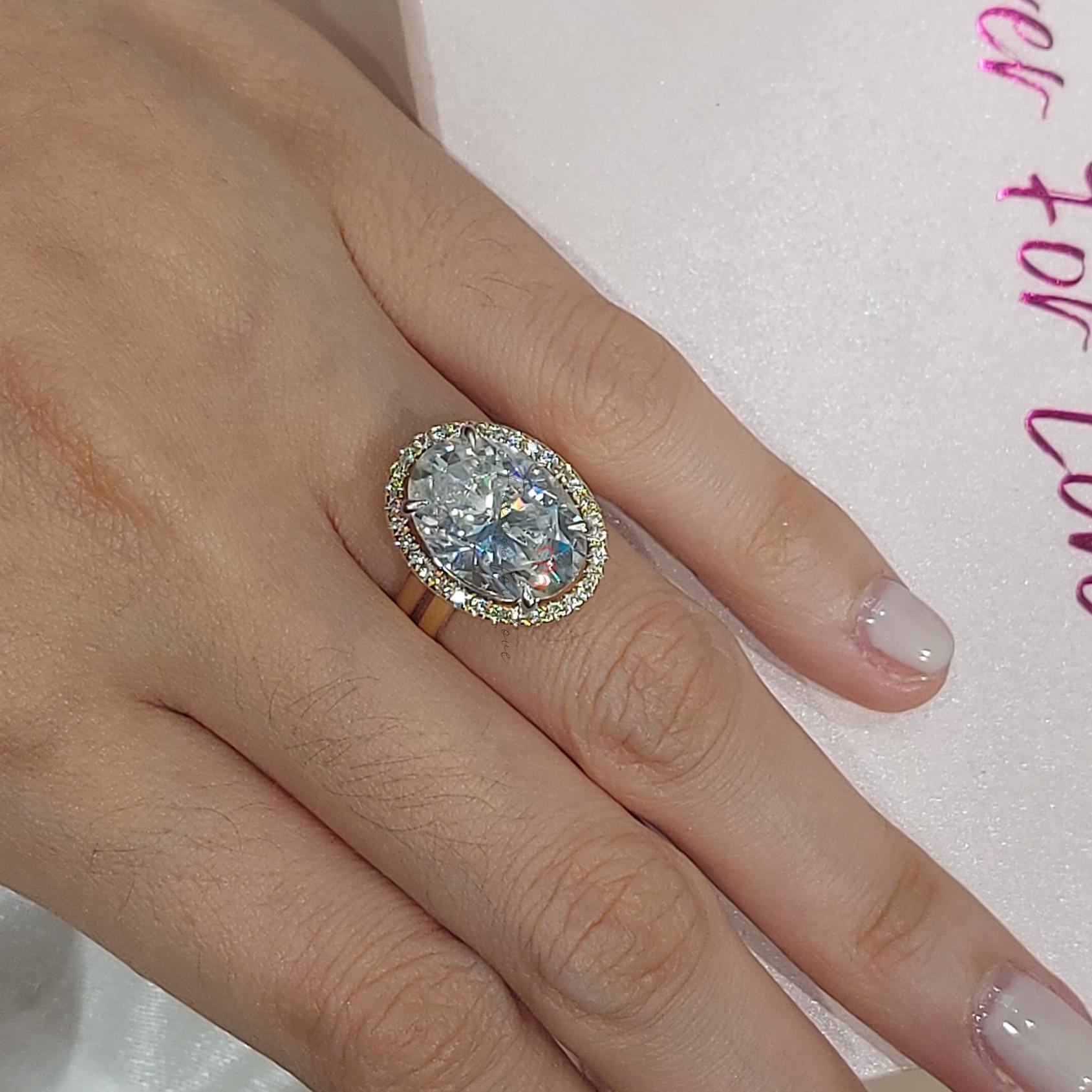 Dazzlingrock 10K Gold Cubic Zirconia Wedding Band - 0.25 Ct Round CZ, Bridal Ring - View #7