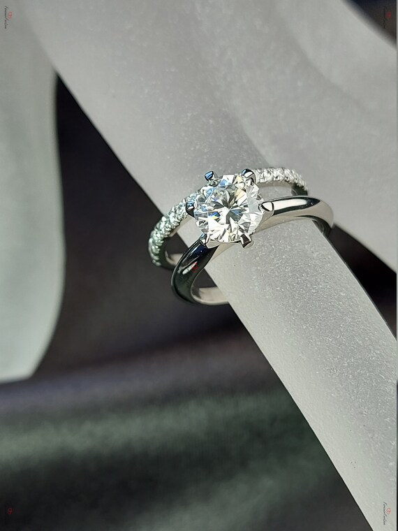 Bague De Fiançailles/mariage Avec Diamant De Laboratoire - Taille 9, Argent Plaqué - Neuf Sans Boîte
