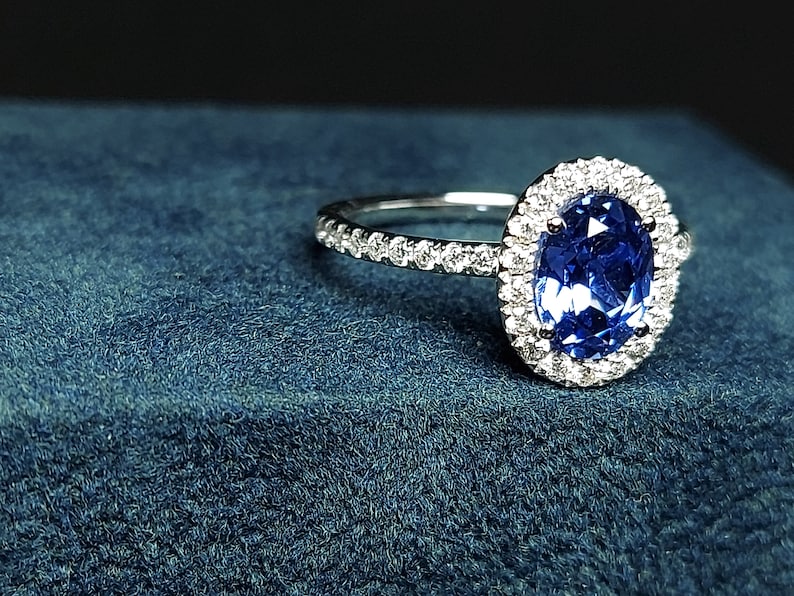 Vintage Blue Sapphire Engagement Ring, Princess Diana real sapphire Oval cut 14k yellow gold diamond ring, 2 Ct Blue sapphire ring. image 5