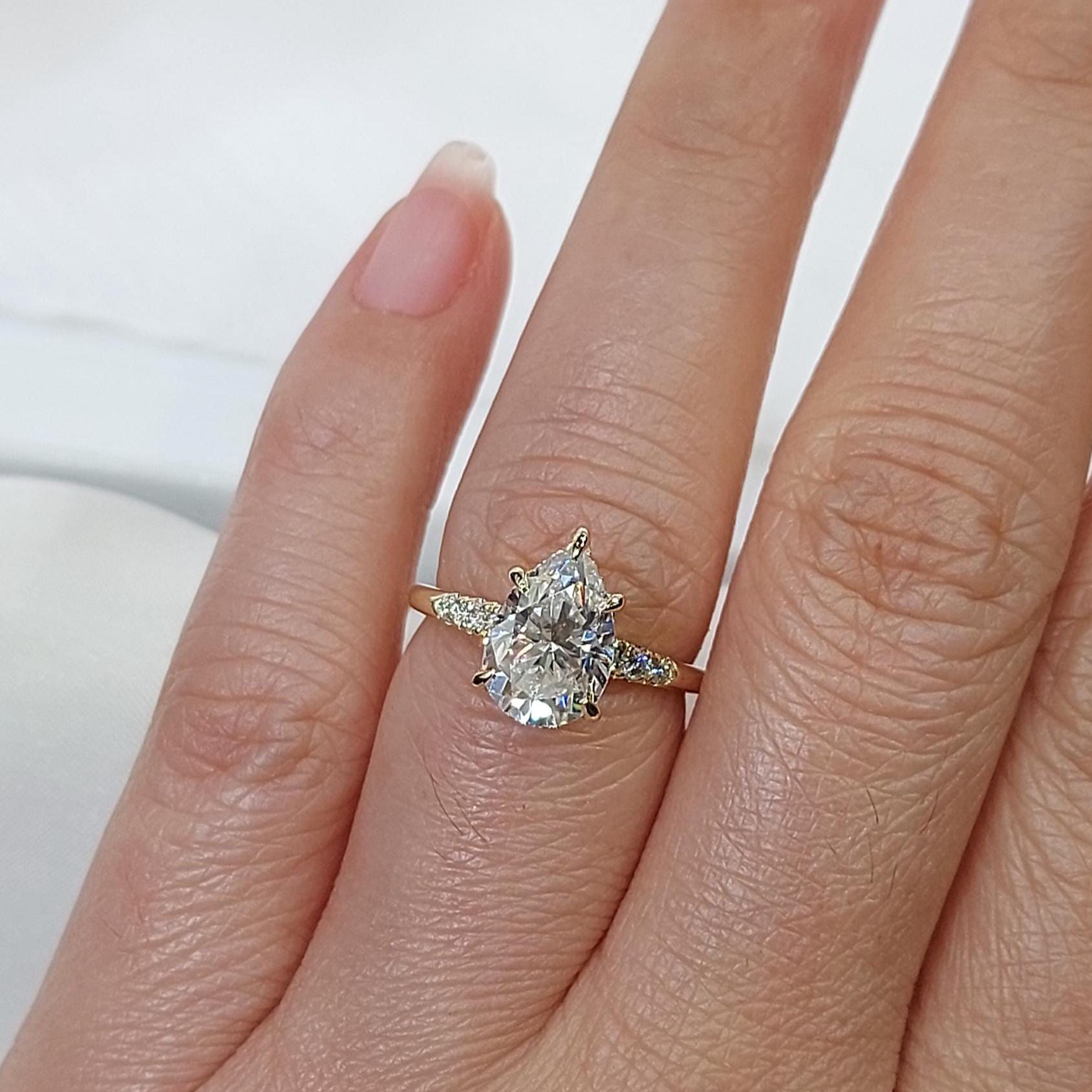 18k ❣️最高級ペアシェップモアサナイト2ct リング 【公式通販】
