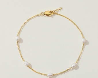 Oval Pearl Beaded Gold Bracelet, 14k Solid Gold Chain with 3mm Natural Pearls, 5 Pearl Stations on Gold Dainty Chain, Gift for Her