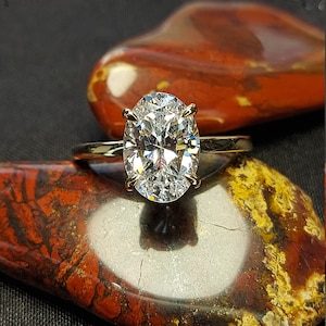 Oval Engagement Ring, 2.5 Ct Crushed ice Oval 10*7mm Moissanite engagement ring, diamond hidden halo ring, Haley bieber Ring, Proposal Ring