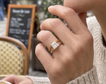 Princess Cut E, VVS2 IGI Certified  Lab Diamond Engagement Ring, 14k Gold, Split Band Ring, Princess cut Lab Diamond, Anniversary gift