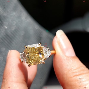 4 Ct Radiant Cut Canarische gele Moissanite verlovingsring, massief gouden belofte ring, biljoen geslepen diamanten ring, verjaardag cadeau ring voor haar. afbeelding 5