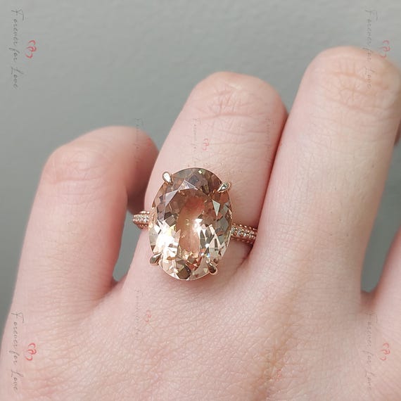 CRYSTAL RING THIN SOFT BROWN CRYSTAL RING THIN SOFT BROWN