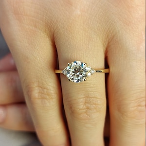 1.1 Ct IGI Certified Round Lab Created Diamond Engagement Ring Brilliant Cut Round Three stone Engagement Ring, Lab Grown Engagement Ring