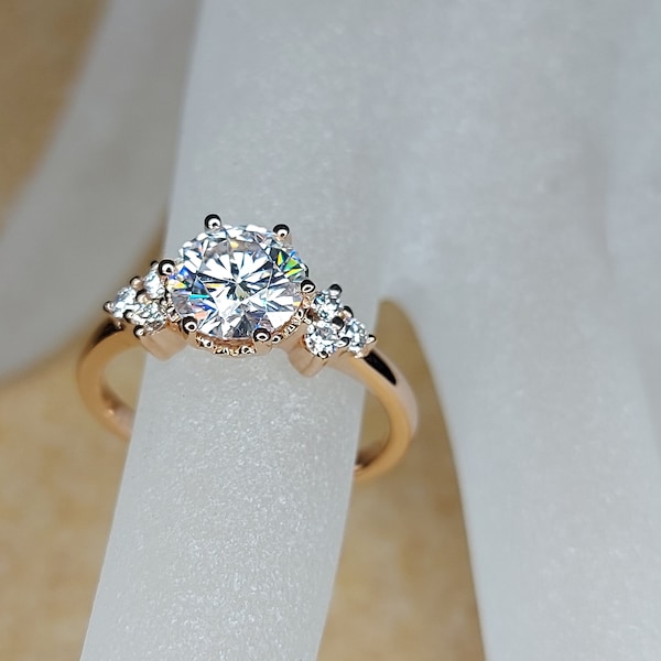 1.5Ct Diamond engagement ring Unique Diamond cluster ring Yellow gold engagement ring Round cut Vintage Bridal Anniversary Proposal ring.