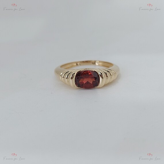 14k Gold Birthstone Signet Ring / Statement Ring for Women / Heirloom Ring / Natural Genuine birthstone Gemstone Ring for Her