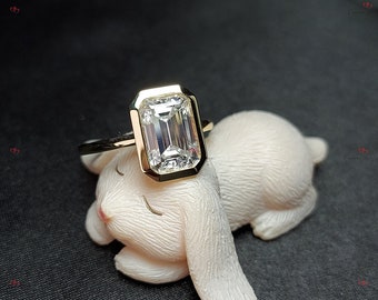 Emerald Cut Moissanite Engagement Ring in bezel setting solid gold, 3ct Diamond Emerald Engagement Ring, Emerald Cut Solitaire Ring.