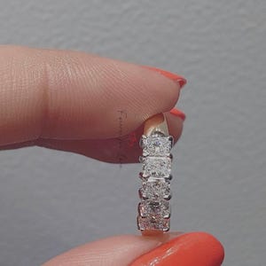 Strahlender Schnitt Labradorit Diamant Ehering, Jubiläumsband für sie, Fünf-Steine-Halbe Eternity Band, stapelbar passendes Bandgeschenk für sie.