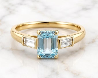 2.4 ct Aquamarine Emerald Ring 14K solid gold Aquamarine Emerald and Lab Diamond Baguette Minimalist Ring, Emerald ring, Gift for her.