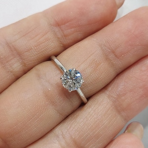 0.8 Ct Round Cut Lab Grown Diamond Solitaire Ring Engagement Ring, round CVD Diamond, yellow Gold Gold Promise Ring Gift for her