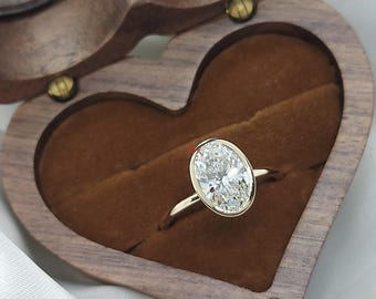 1.5 Ct E, VVS2 Oval Cut Lab Grown Diamond Solitaire Ring, Bezel Setting Ring, IGI Certified Diamond, Flower Prong Yellow Gold Ring Gift