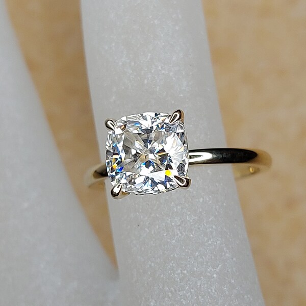 2.2Ct Crushed Ice Cushion Cut moissanite engagement ring /7.5*7.2mm/ hidden halo Unique Diamond Ring,Hidden Halo Engagement Ring.