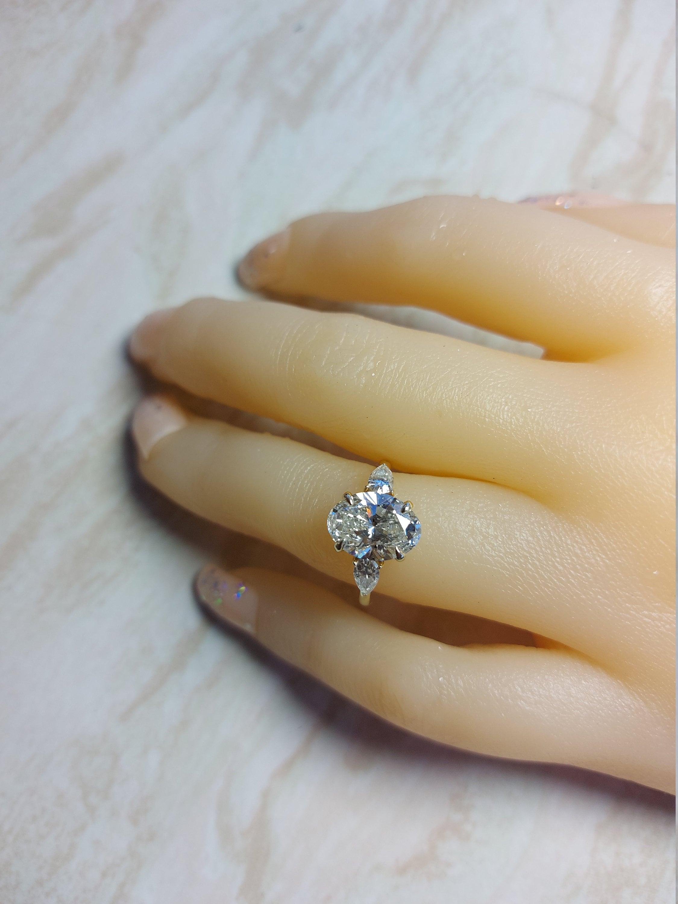 2.6ct Oval Diamond Vintage Ring Lab Grown Diamond Ring IGI Etsy
