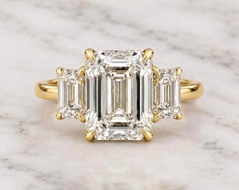 6 carat IGI Certified E Color VVS2 Clarity Three Stone Emerald Cut Lab Grown Diamond Engagement Ring 18k Yellow Gold Perfect Gift