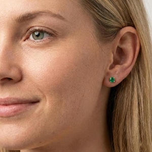 Natural Emerald Stud Earrings, Round Cut Emerald Stud Earrings, 14k Gold Stud Earrings, 5MM Round Emerald Earrings / Gift for Mom