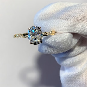1Ct Oval Charles and Colvard Moissanite and Diamond Engagement Ring! 7*5 mm/1 Ct Forever One Moissanite in 14k Gold Diamond Twisted Ring