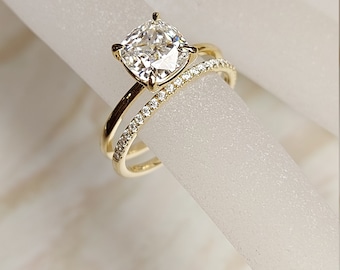 2Ct Cushion Cut Wedding Set in Yellow Gold , Crushed Ice Cushion Bridal Set, Moissanite Cushion Cut Bridal Set, Moissanite bridal Set.