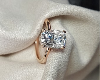 Cushion Cut Moissanite Engagement Ring, Hidden Halo Engagement Ring, Cushion Cut Solitaire, Solid Gold Cushion Cut, Solitaire Proposal Ring.