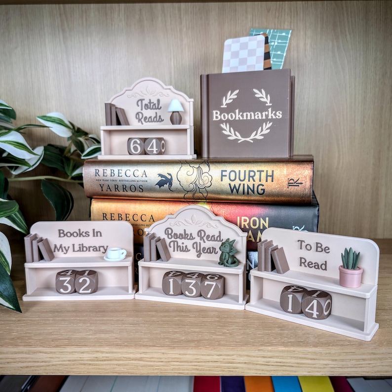 Comptoir de livres, Livres lus cette année, Cadeau pour amateur de lecture, Déco d'étagère, Cadeaux club de lecture, Déco bibliothèque livresque, Rat de bibliothèque, Défi lecture image 7