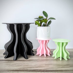 Curvy Plant Stand for Indoor Plants, Plant Pot Table, Plant Holder, Display Riser, Maximalist Home and Apartment Decor, Cake Stand, Art Deco