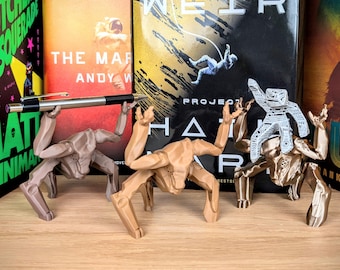 Project Hail Mary Rocky SHIPS FAST, Pen Holder, Alien Desk Toy, Bookshelf Decor, Grace Figure, Sci Fi Companion, Eridian Desk Buddy