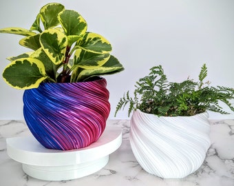 Swirl Planter - Twisted Plant Pot - Geometric Textured Flower Pots