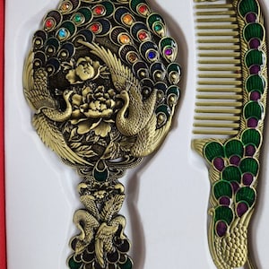 Ochun Oshun Yalorde Mirror/Espejo and Comb/Piene Santeria Osha Santo