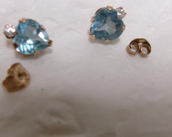 Vintage 10K Gemstone/diamond chip post earrings 1/4" hearts