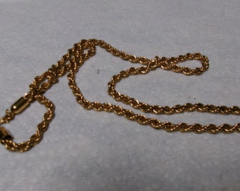 ■VINTAGE HOLLYWOOD■ Twist Leaf Chain Necklace VH2379NE007B il_fullxfull.4100417639_htfq.jpg