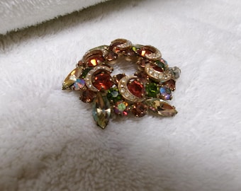 Vintage Kramer star,cresent moons brooch,3 missing tiny clear stones