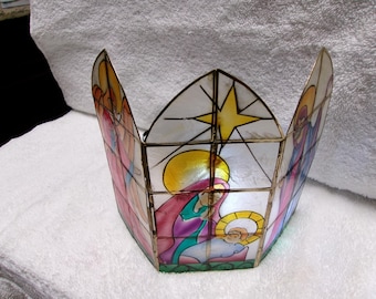 Vintage Christmas Nativity Triptych tri fold Nativity Capiz shell 7" tall