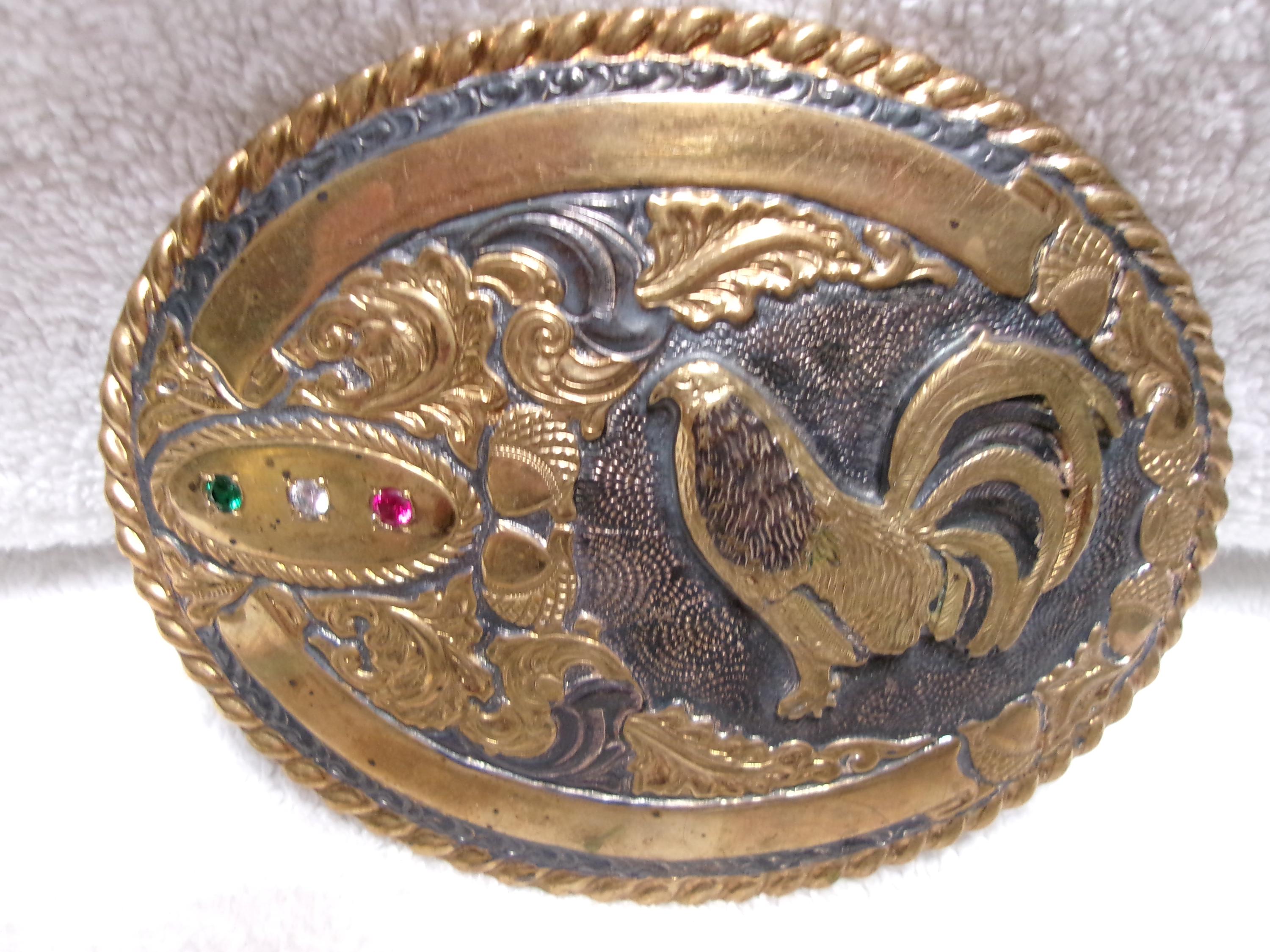 Vintage Crumrine Women\'s Belt Buckle Etched Ornate Oval Metal Rope Border Crumrine Mfg Western Belt Buckle Initial N Silver Gold Tone  main image 4
