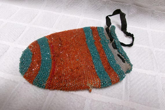 Antique 4 1/2" tall Flapper draw string glass bea… - image 3