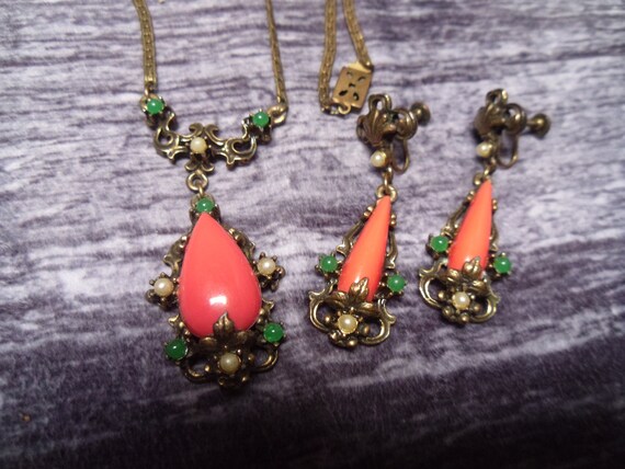 Vintage Selro Set, faux coral, faux jade, faux pe… - image 7