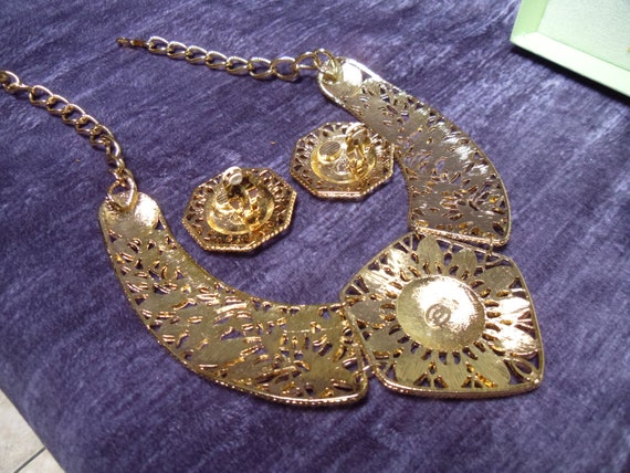 Vintage Barrera Gold tone necklace & earring set - image 8