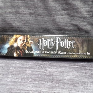 Collectable Nobel New in Box  Harry Potter Hermione Granger's Wand W/illuminating tip