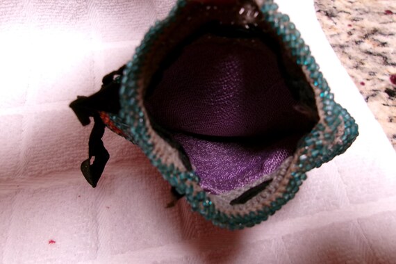 Antique 4 1/2" tall Flapper draw string glass bea… - image 7