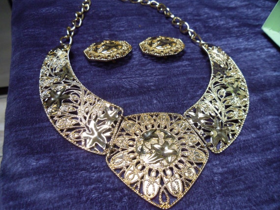 Vintage Barrera Gold tone necklace & earring set - image 7