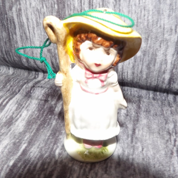 Vintage A company of Friends/Japan 1979 Lil Bo Peep ceramic figurine 2 3/4" tall mini