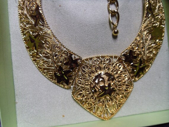 Vintage Barrera Gold tone necklace & earring set - image 3